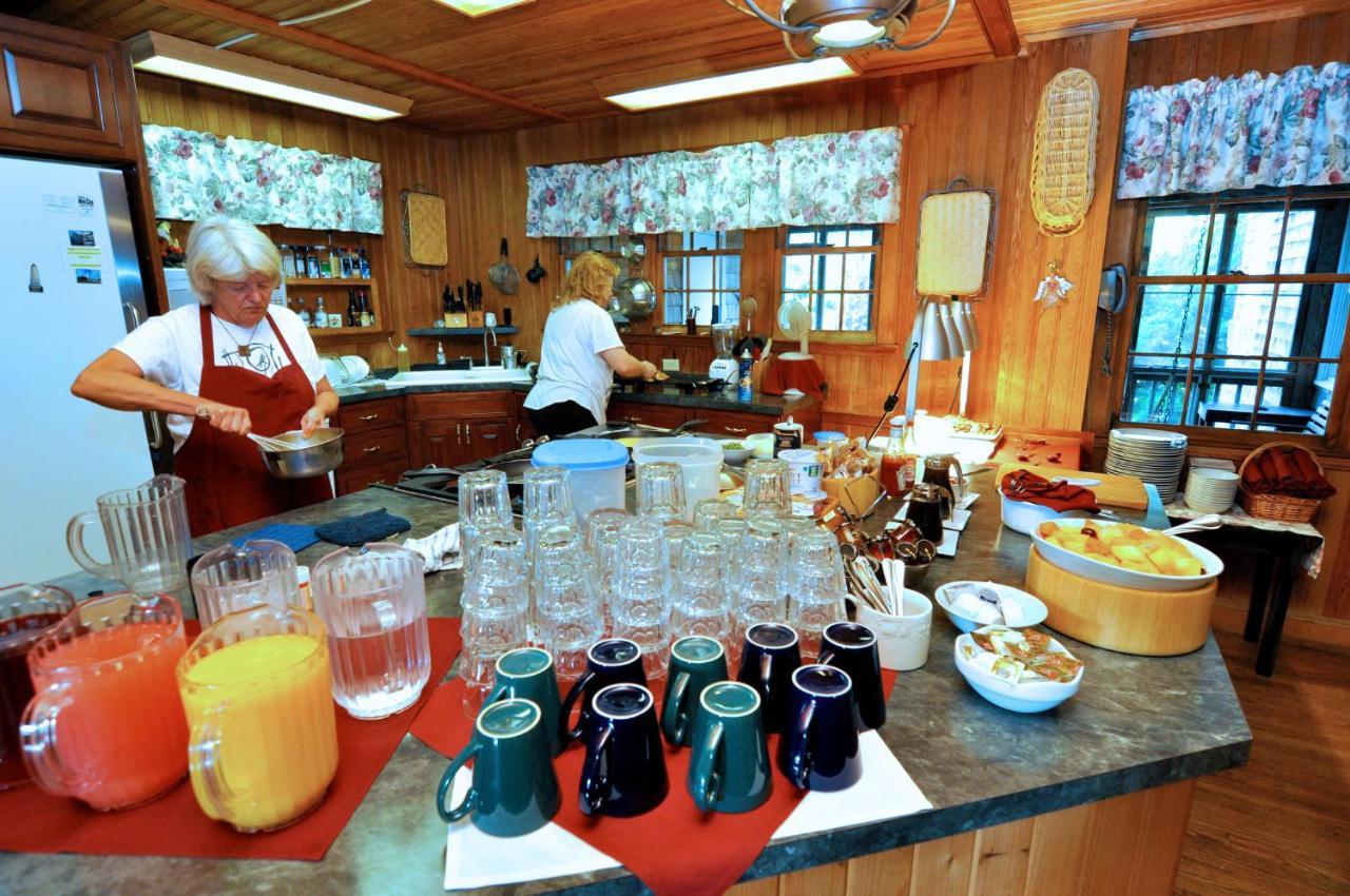 The Castle Bed And Breakfast Ocracoke Zewnętrze zdjęcie